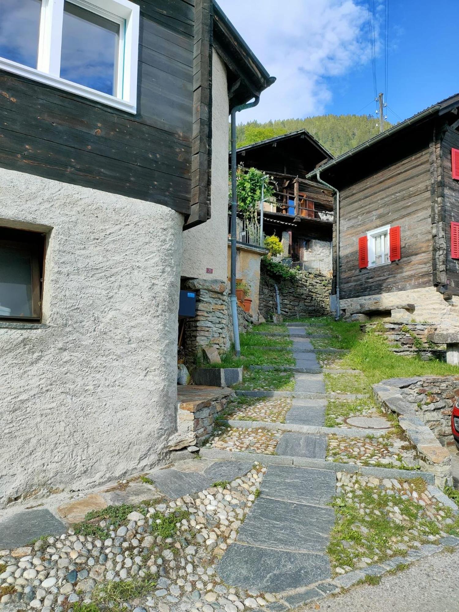 Appartamento Accogliente Di Montagna A Cavagnago Faido Extérieur photo